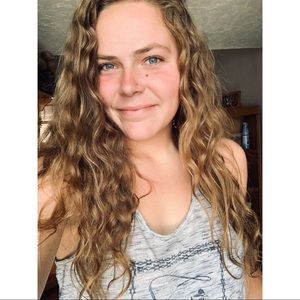 Meet your Posher, Tayler